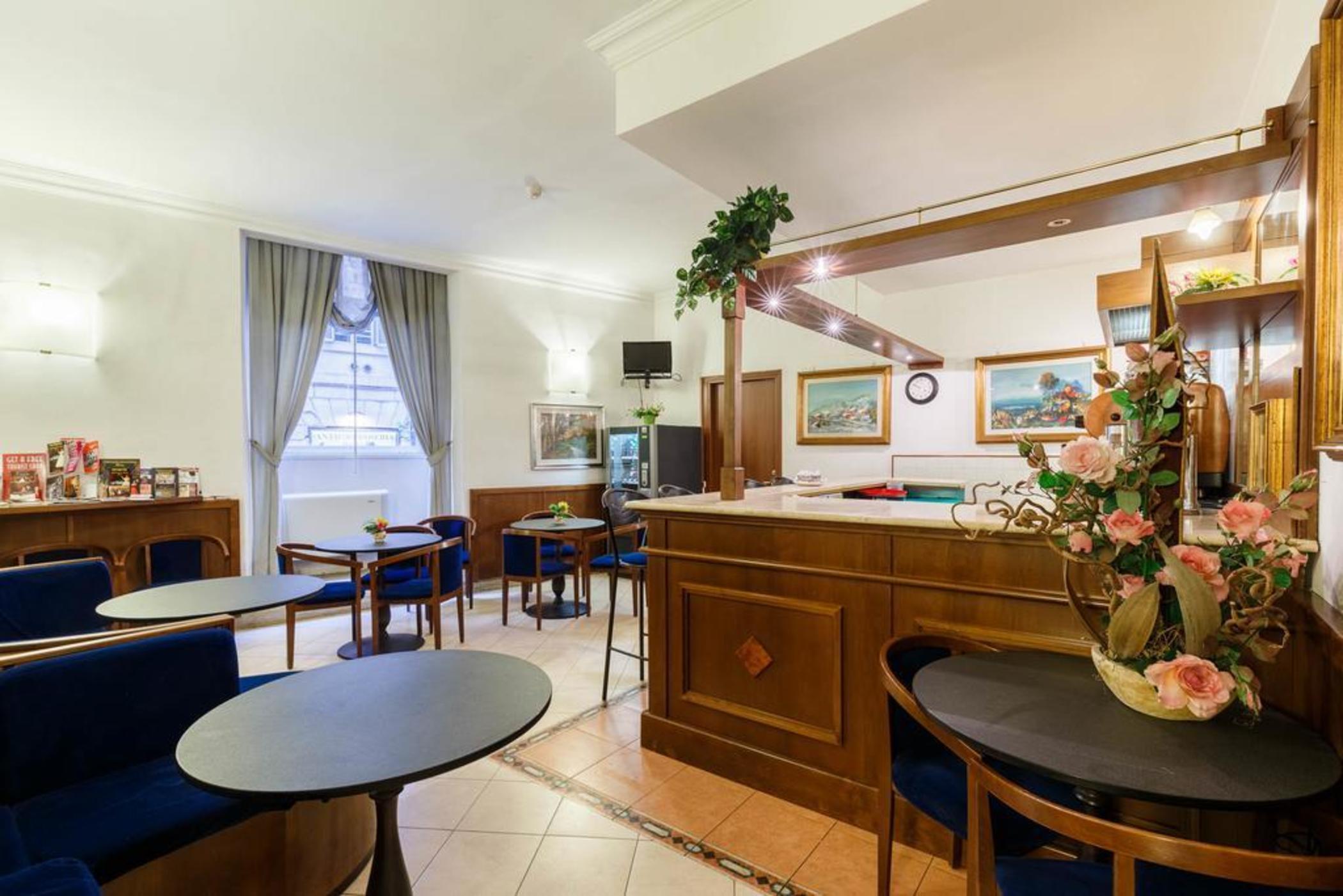 Hotel Paris Рим Екстериор снимка