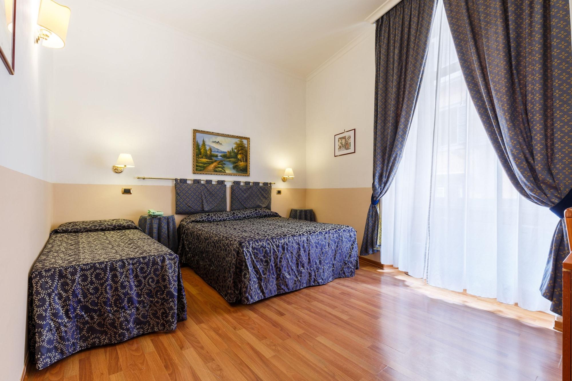 Hotel Paris Рим Екстериор снимка