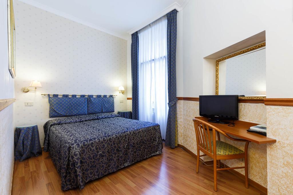 Hotel Paris Рим Екстериор снимка