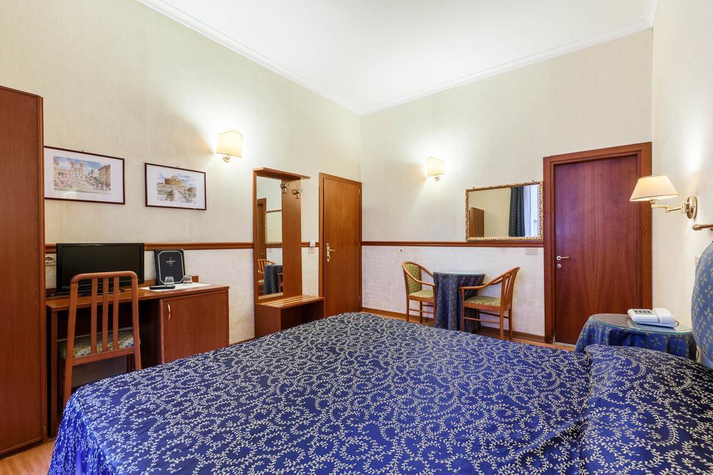 Hotel Paris Рим Екстериор снимка